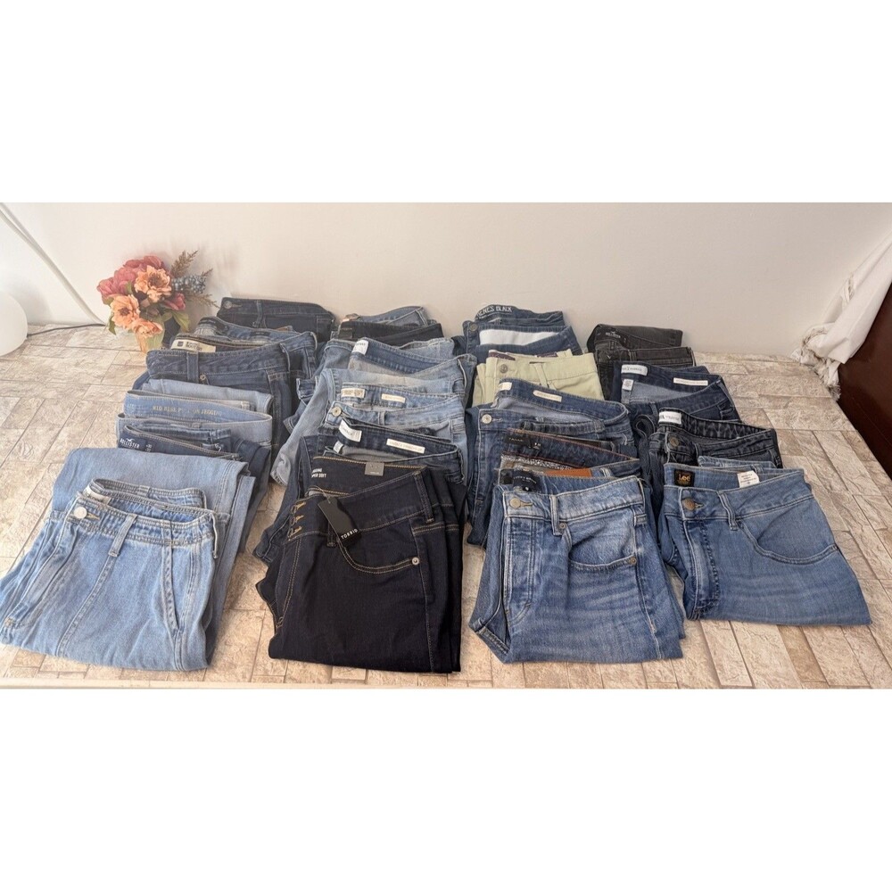 Mixed Lot22 Jeans - Multiple Name Brands